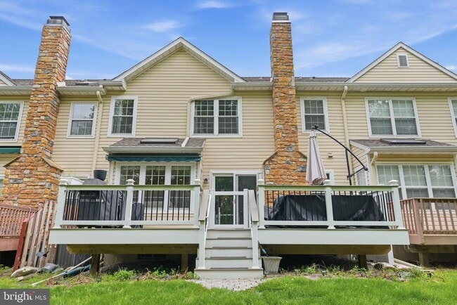 Building Photo - 138 Medinah Dr