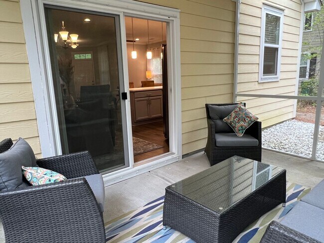 Building Photo - FURNISHED Three Bedroom Wellstone Model Home