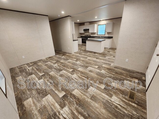 Building Photo - 1433 Grand Ave