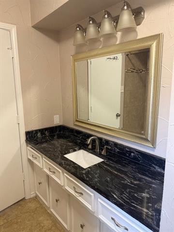 Building Photo - 14922 Hillcrest Rd