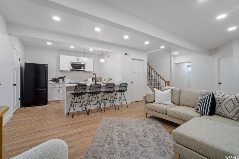 Building Photo - 5590 S Edgewood Cir