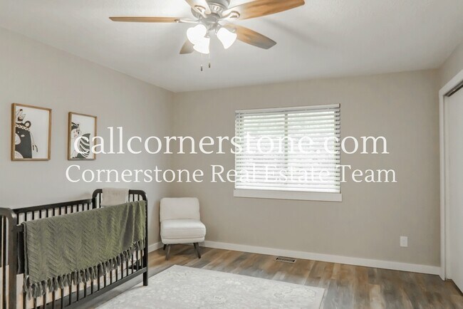Building Photo - 7315 Brentford Dr