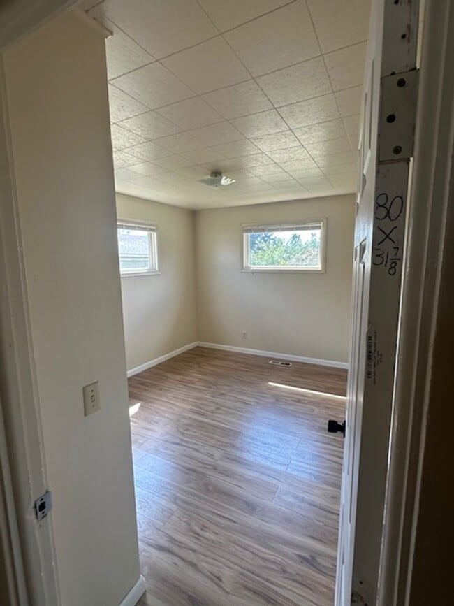 Building Photo - Remodeled 4 bedroom home in Target Range