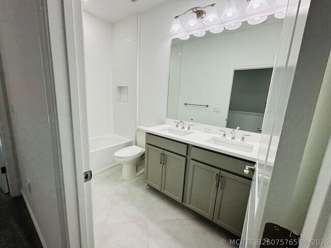 Building Photo - 4302 Brookgreen Sq