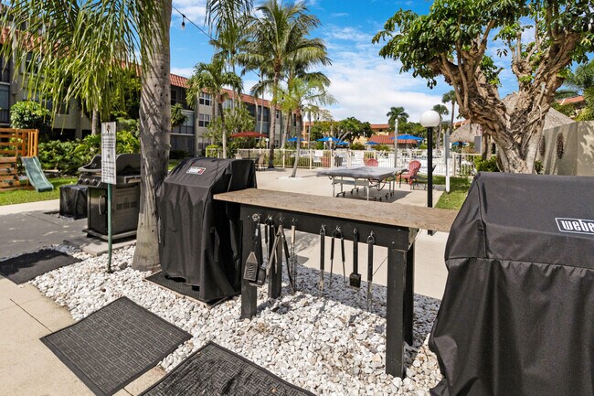 Building Photo - 777 S Federal Hwy