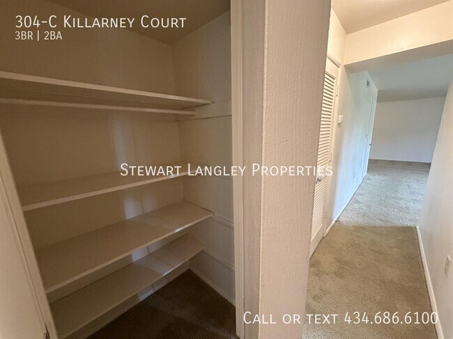 Building Photo - 304-C Killarney Court-