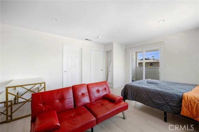 Building Photo - 5228 Auckland Ave