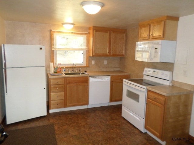 Building Photo - 704 13th St