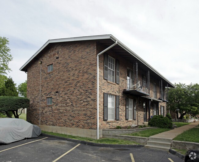 Chez Orleans Apartments 8951469 Teson Rd Hazelwood MO 63042