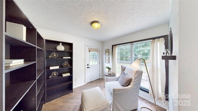 Building Photo - 5229 Mt Holly-Huntersville Rd