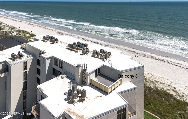 Building Photo - 2100 Ocean Dr S