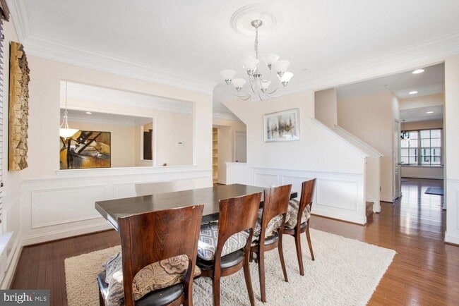 Building Photo - 3041 Bel Pre Rd