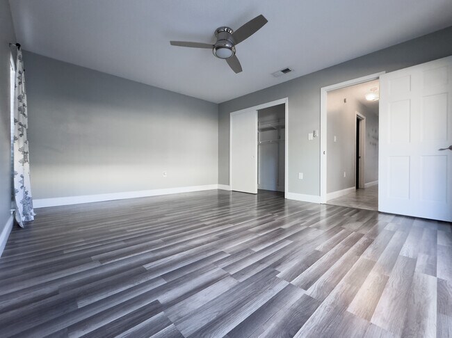 Building Photo - 931 Holbrook Cir