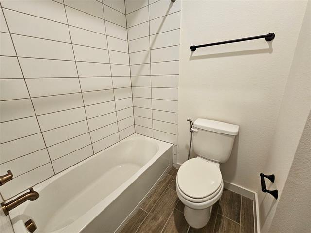 Building Photo - 3400 Zellwood Ln