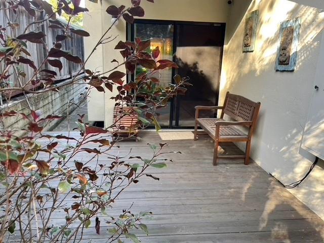 Building Photo - 678 Emerald Hill Rd