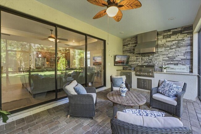 Building Photo - 16717 Bwana Pl