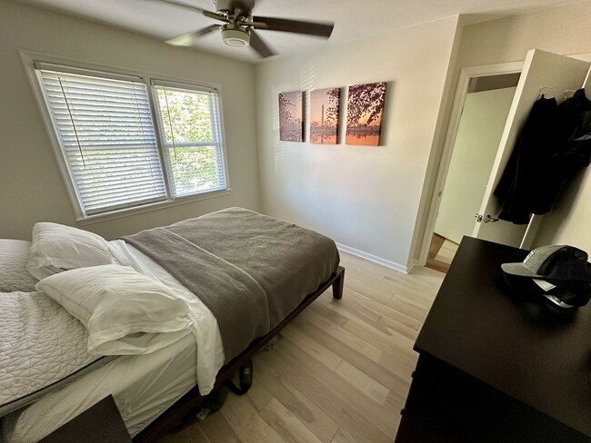 Bedroom #2 w/ walk-in closet **Unfurnished** - 3814 Usher Ct