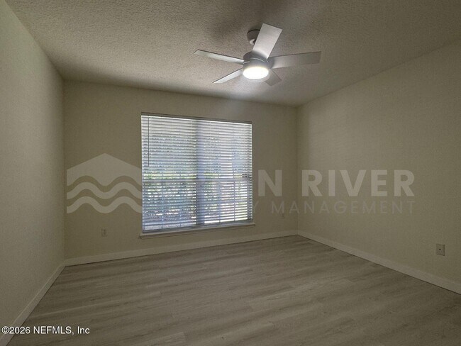 Building Photo - 3176 Tower Oaks Dr