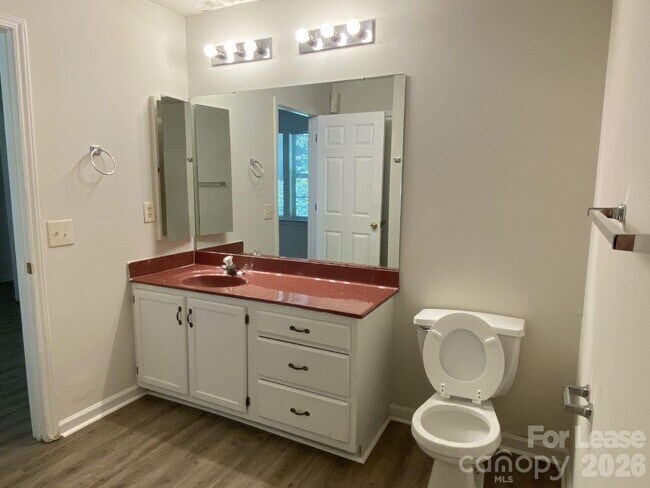 Building Photo - 3122 Periwinkle Ct
