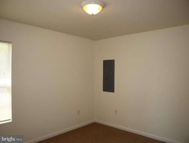 Building Photo - 311 Decatur Ave