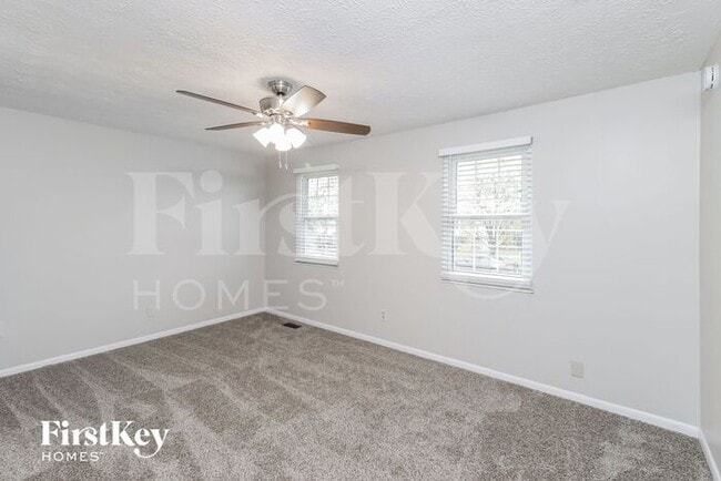 Building Photo - 1295 Anthony Ln