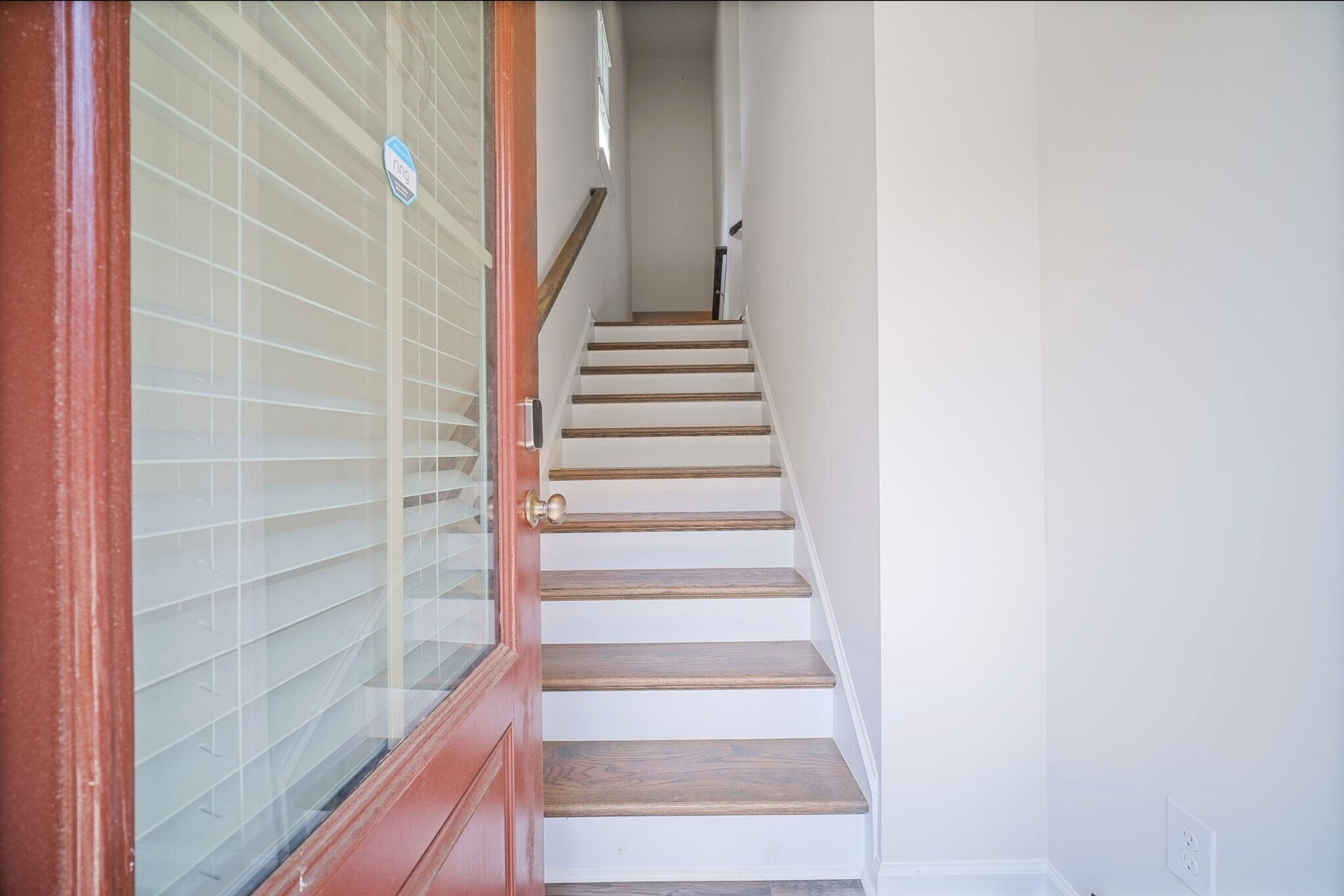 Building Photo - 1595 Ridgebrook Downs