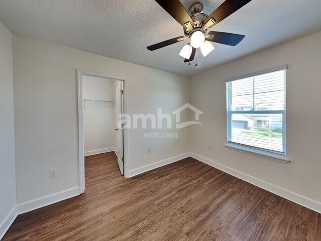 Building Photo - 4706 Reisswood Loop