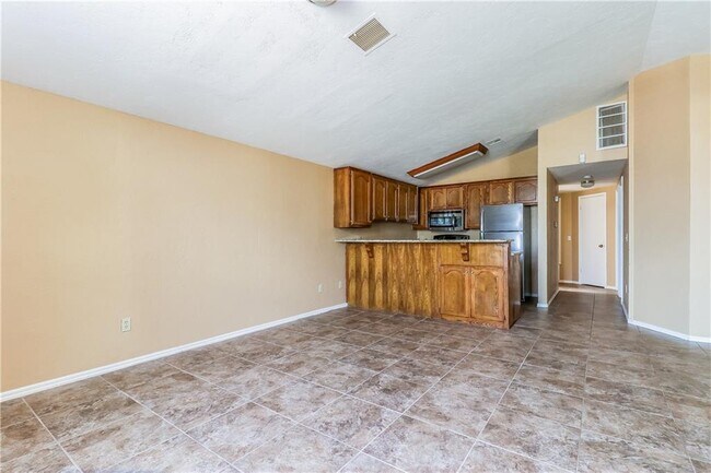 Building Photo - 1306 SW 95th St
