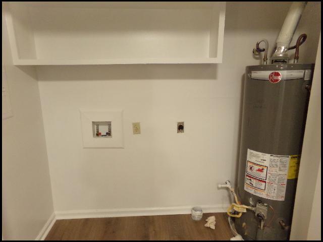 Building Photo - 1807 Sanford Dr