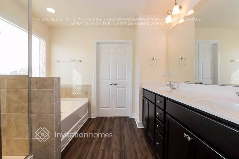 Building Photo - 167 Sassafras Rd