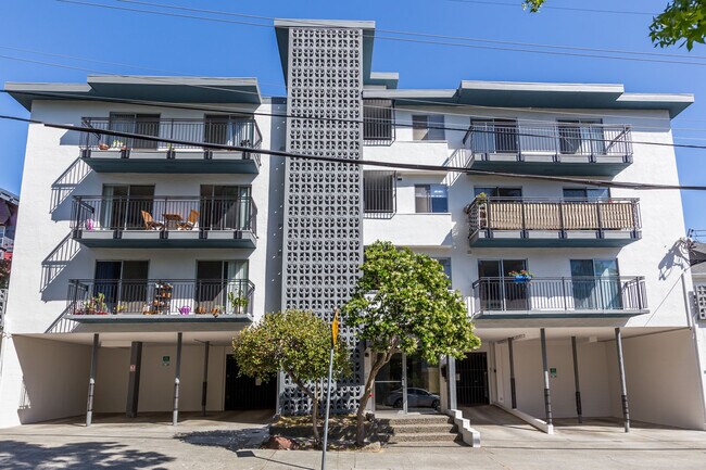 Building Photo - 630 Mariposa