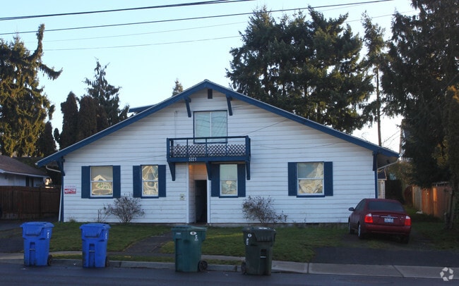 Building Photo - 5221 S M St