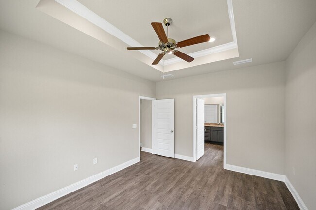 Building Photo - 431 Gemini St