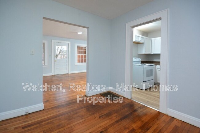 Building Photo - 3701 Turrentine St