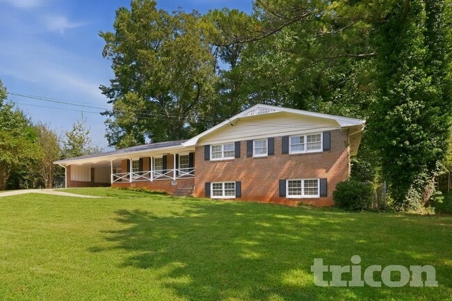 Building Photo - 952 Celtic Cir
