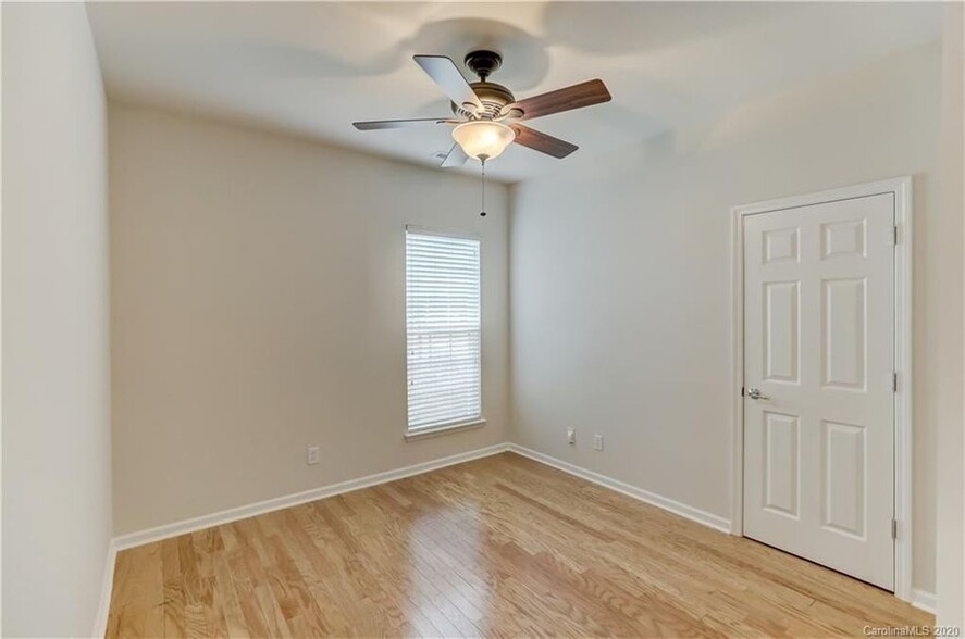 2nd Bdrm (Downstairs) - 8118 Crater Lake Dr