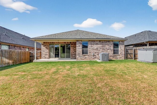 Building Photo - 620 Carly Ann Ln