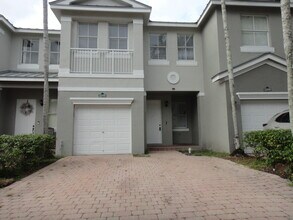 Building Photo - 2310 Shoma Ln