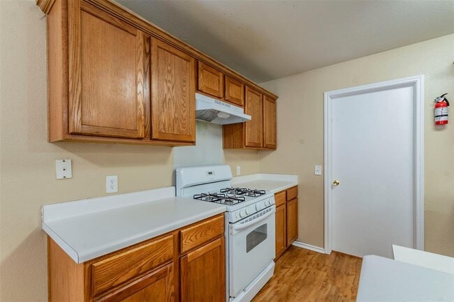 Building Photo - 207 Mitchell Dr