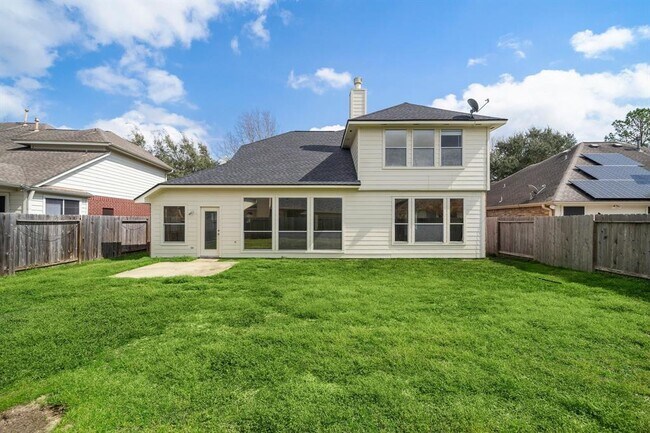 Building Photo - 17527 W Copper Lakes Dr
