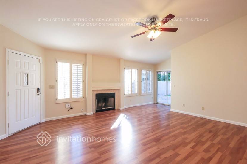 Building Photo - 4525 E Silverwood Dr