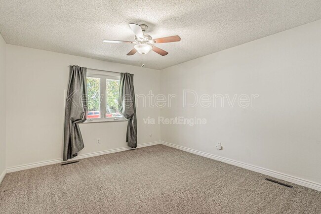 Building Photo - 535 S Cody St