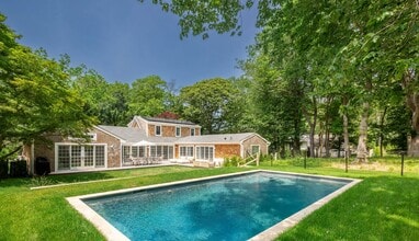 Building Photo - 5 Dogwood Ave