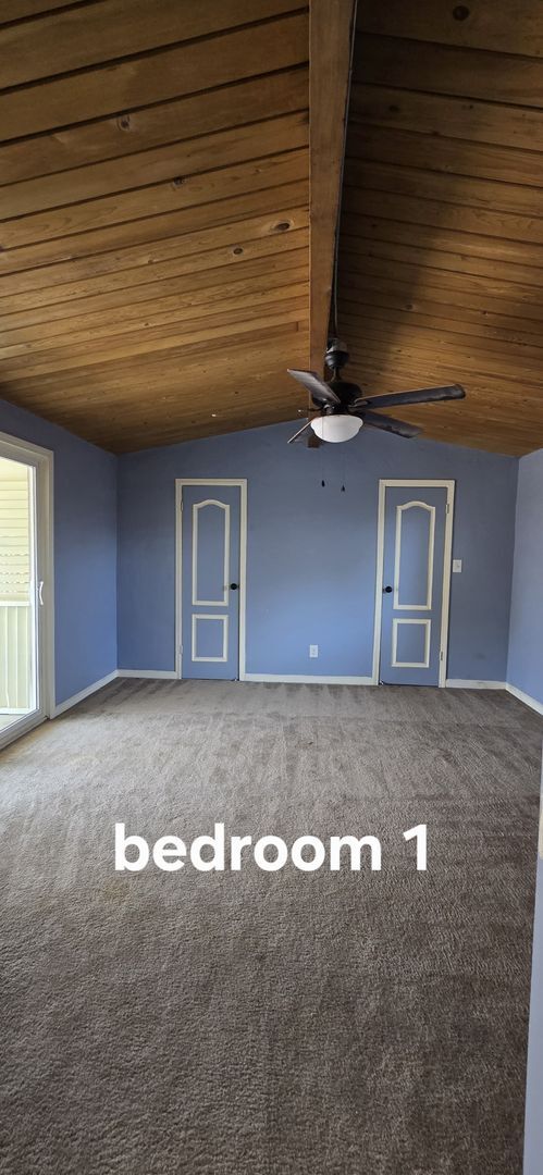 Building Photo - **NOVEMBER FREE** La Cresta Home with Pool