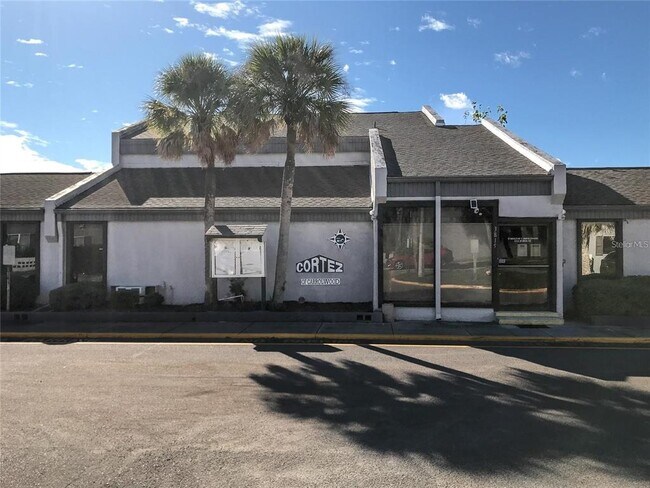 Building Photo - 3805 Cortez Cir