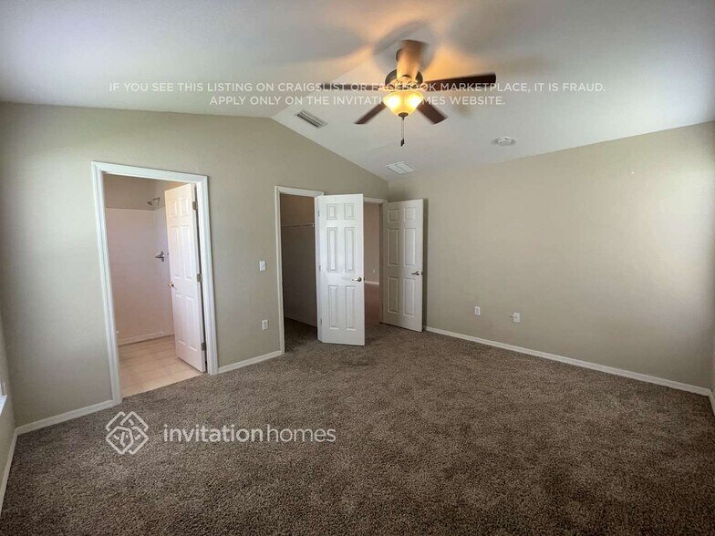 Building Photo - 8749 Pebblebrooke Way
