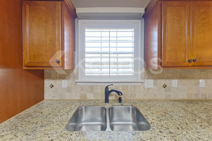 Building Photo - 8304 Jill Ct