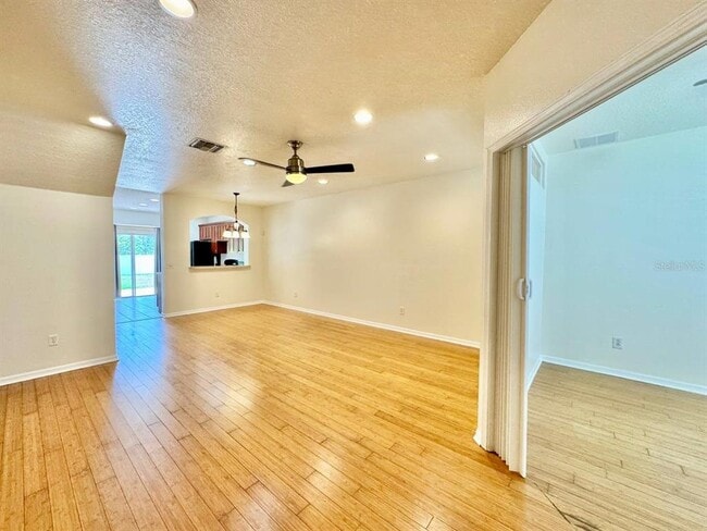Building Photo - 12381 Foxmoor Peak Dr