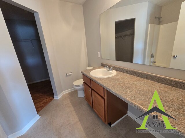 Building Photo - 4403 Bellchime Dr