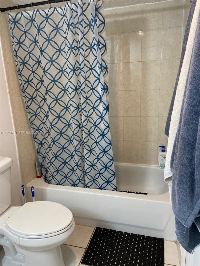 Building Photo - 8275 SW 152nd Ave